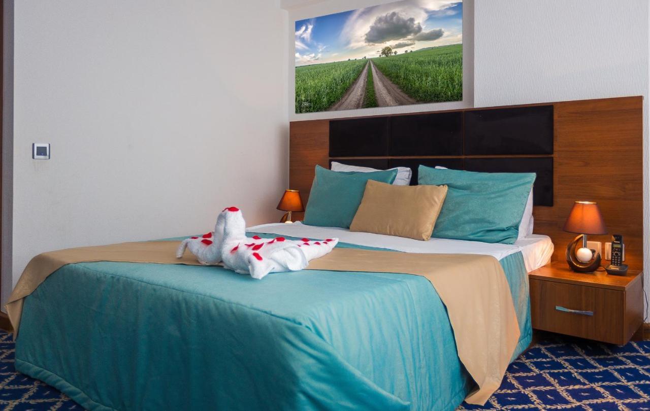 Demir Yol Plaza Hotel Μπακού Εξωτερικό φωτογραφία